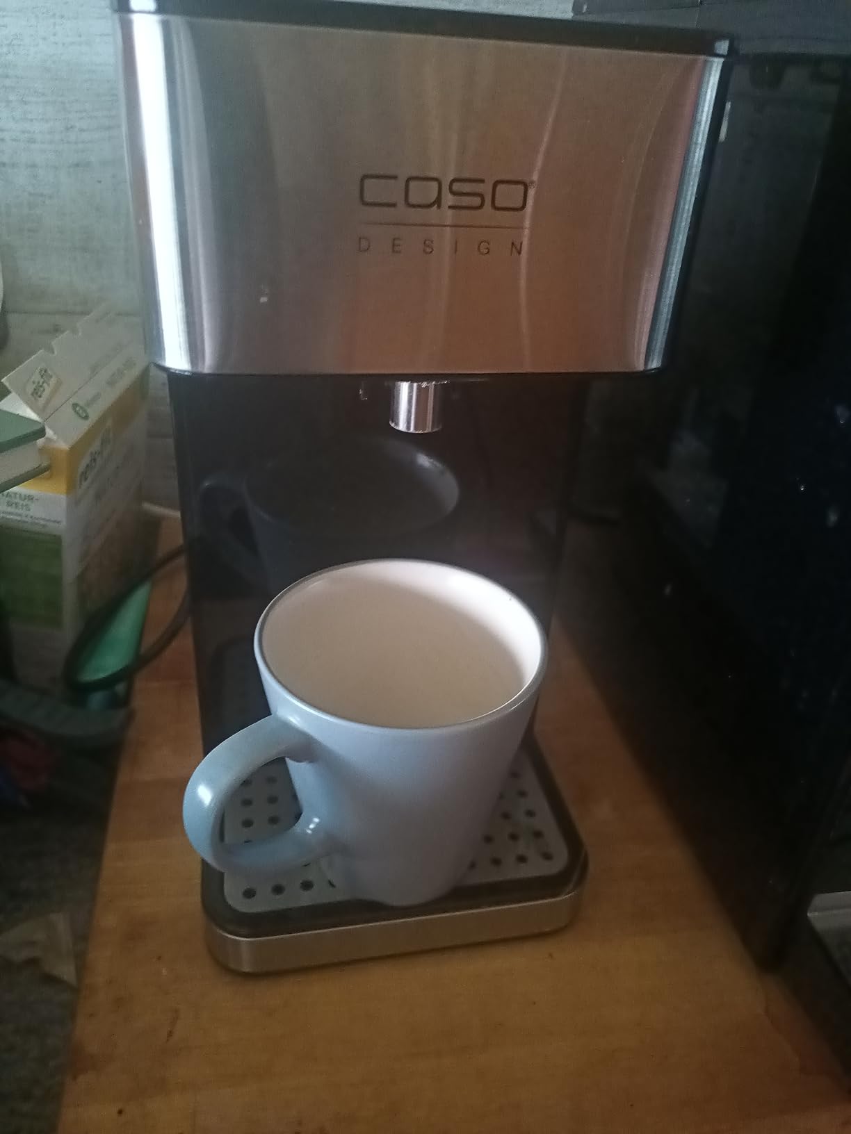 Caso Beverage HW 600 Heißwasserspender 2,7L Edelstahl 2600W