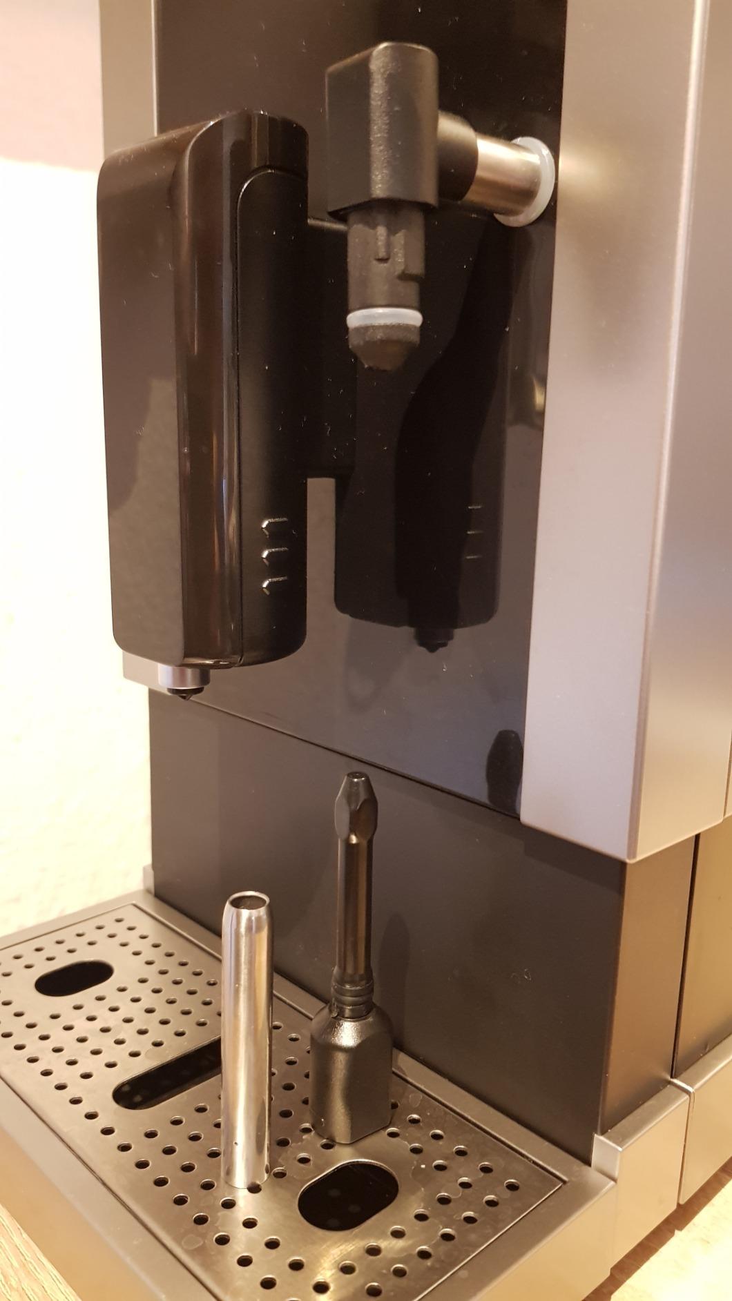 Caso Café Crema One Kaffeevollautomat Edelstahl 160 g