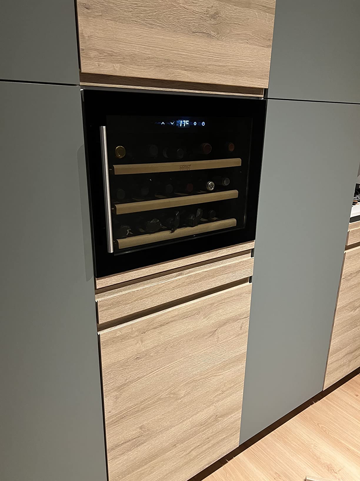 CASO WineSafe 18 EB Einbauweinkühlschrank 18 Flaschen