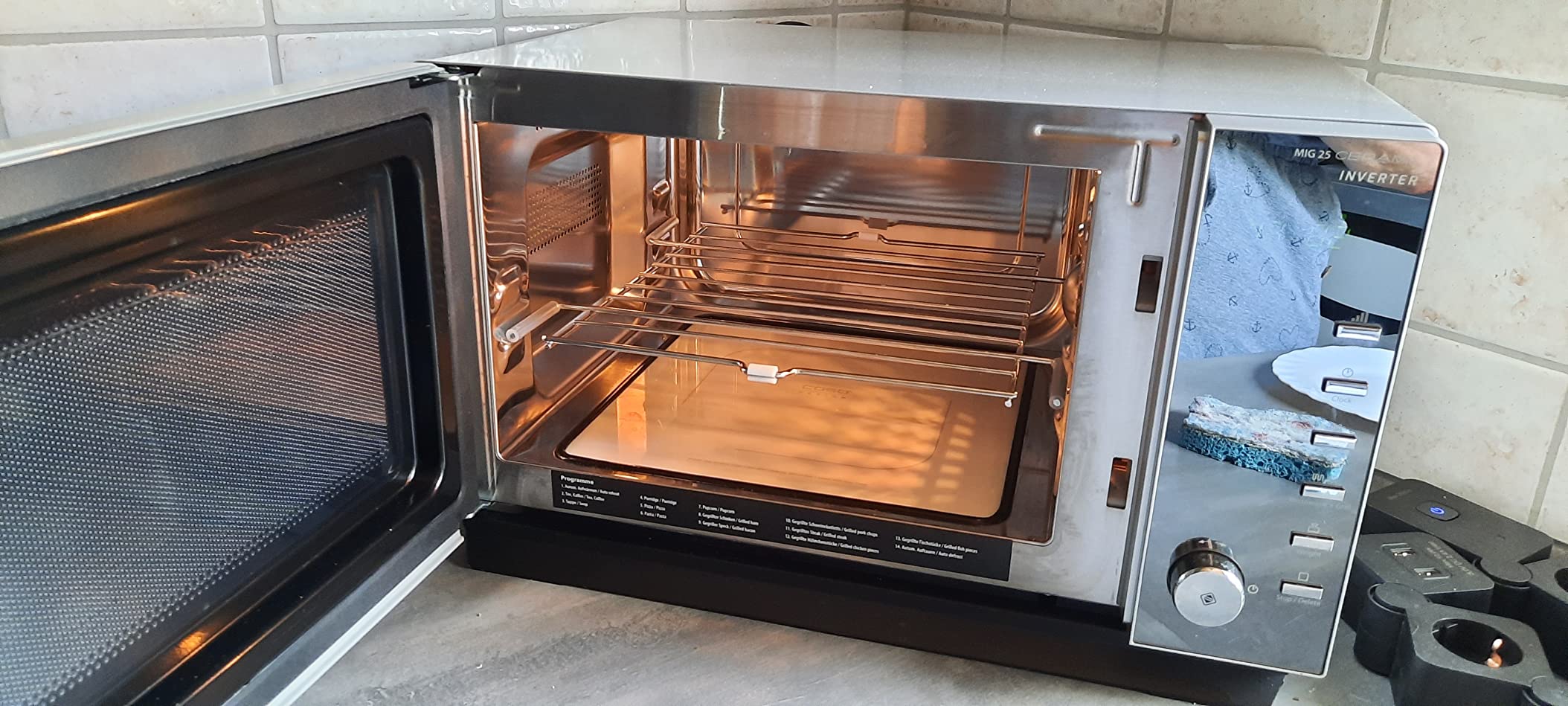 Caso MIG25 Ceramic Mikrowelle mit Grill 25 L 900 Watt
