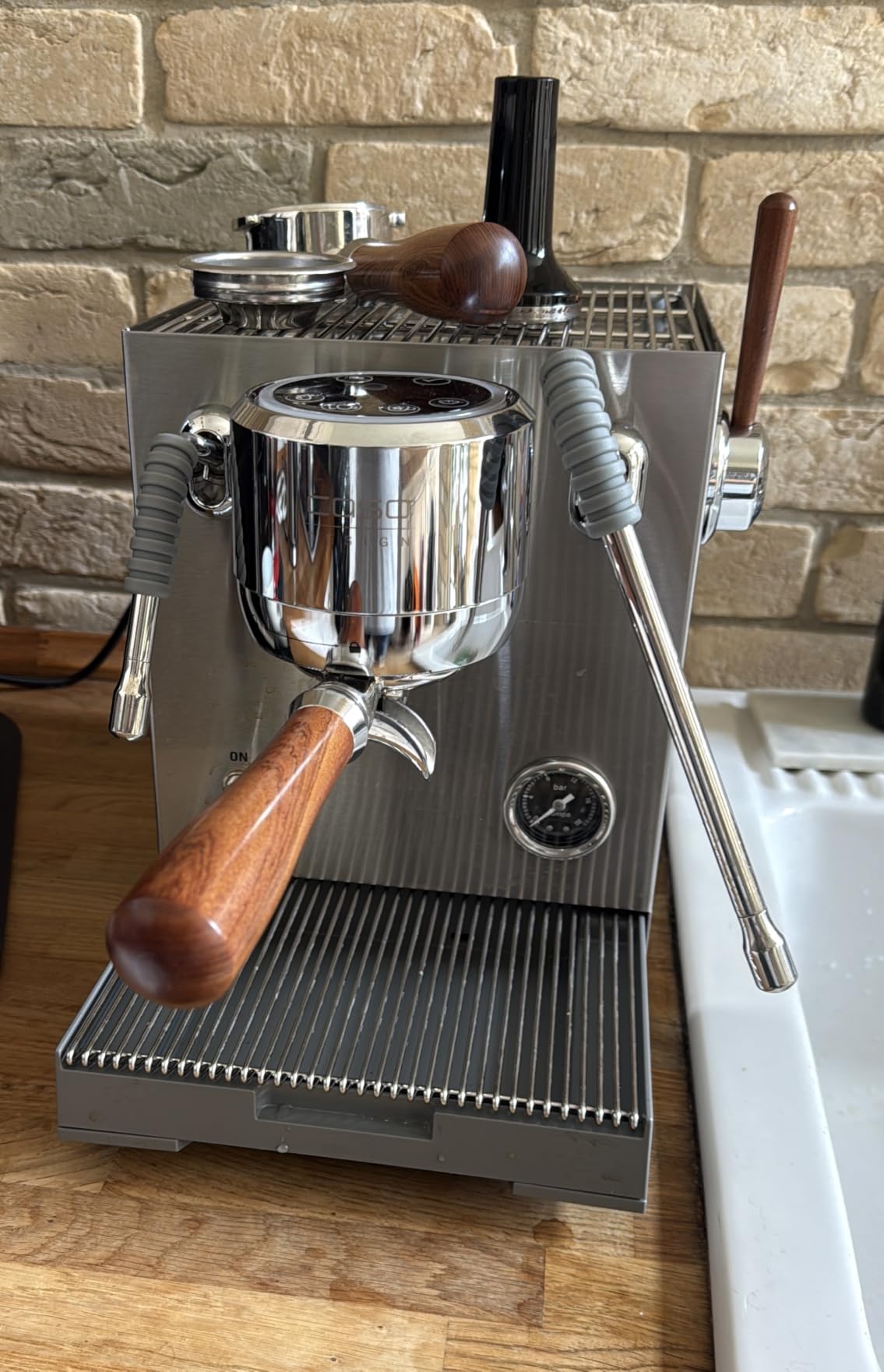 Caso EspressoGourmet Advanced Siebträgermaschine 19 bar 2 L