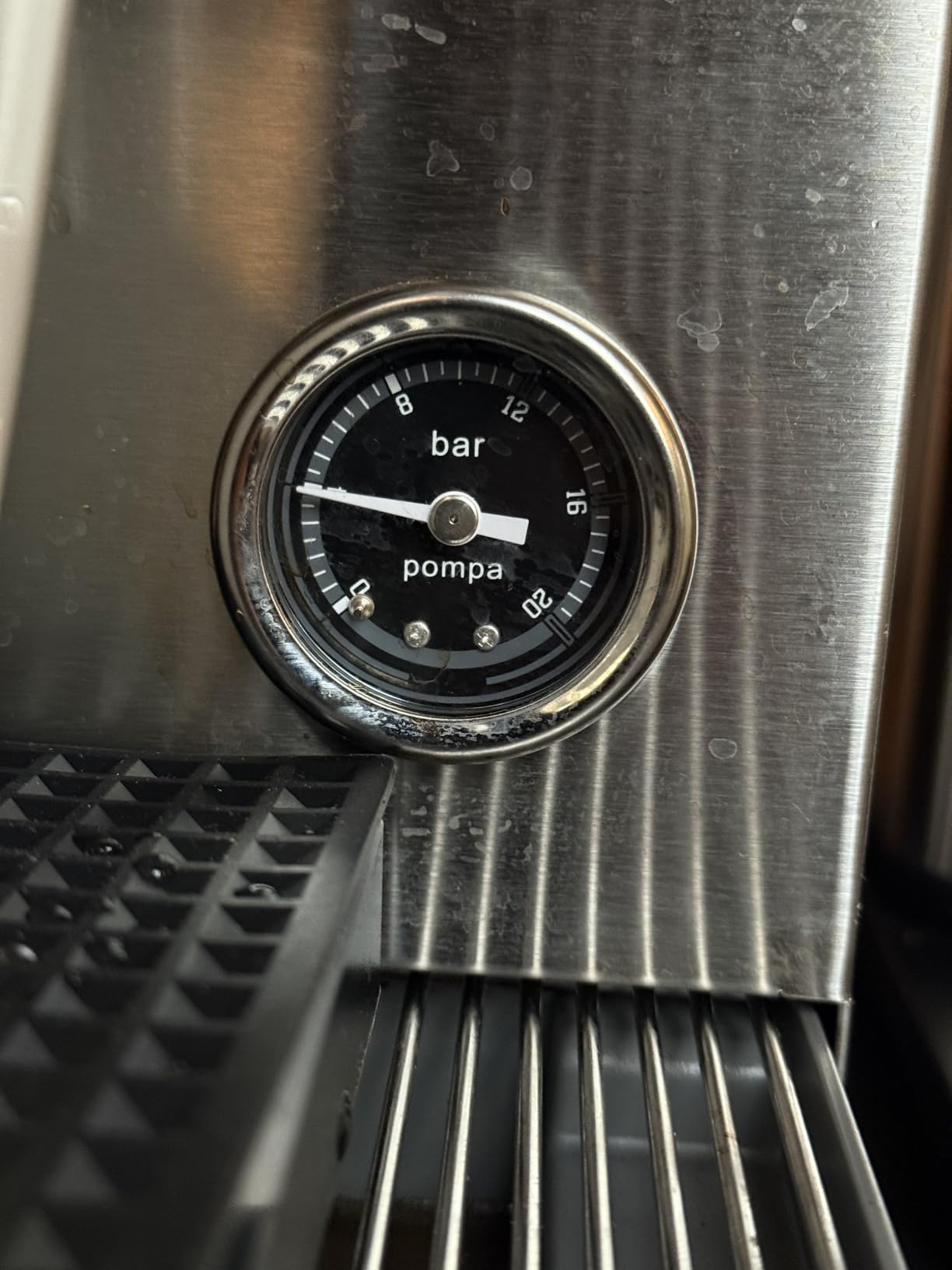 Caso EspressoGourmet Advanced Siebträgermaschine 19 bar 2 L
