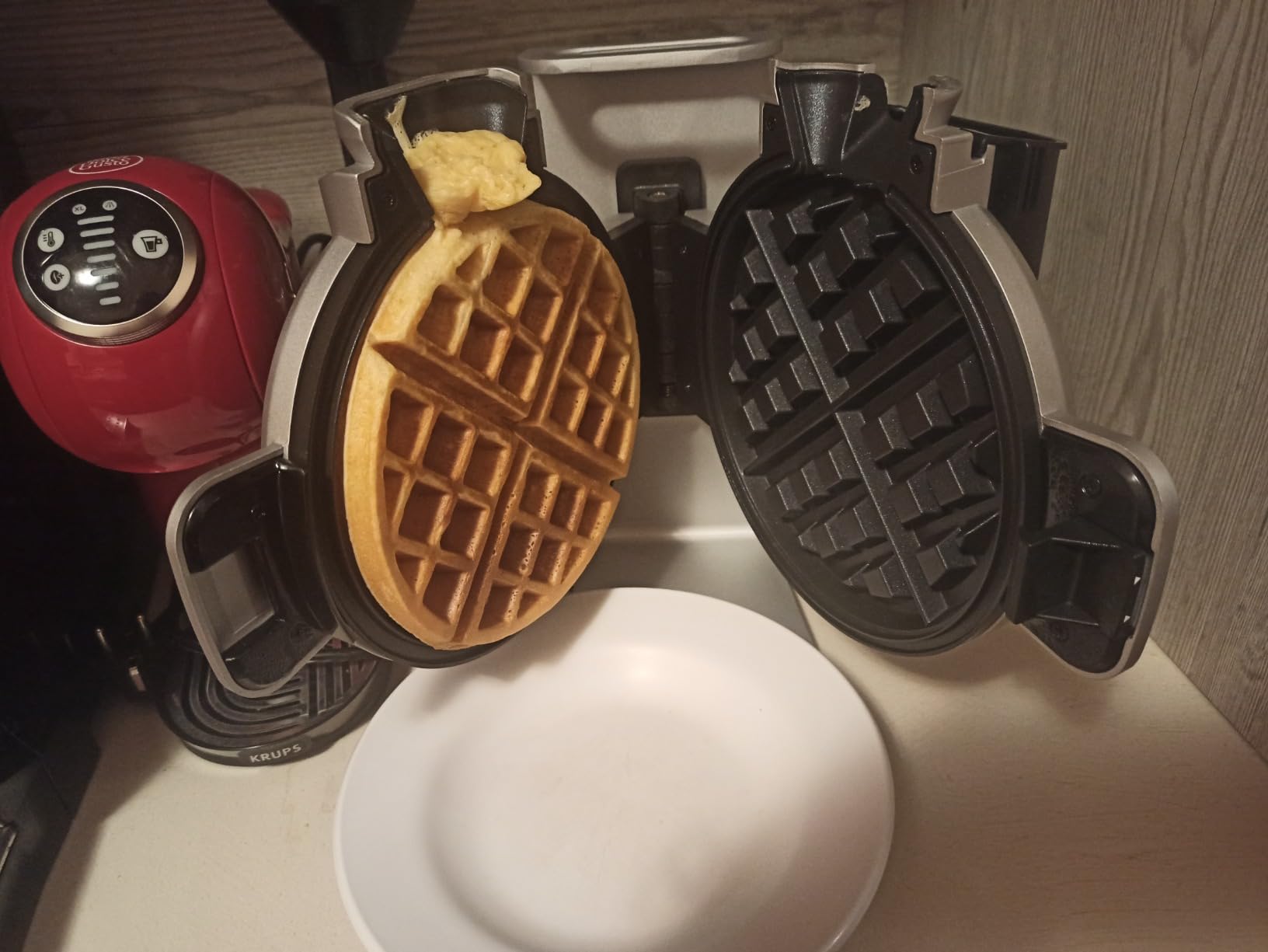 Caso WaffleUp Waffeleisen Belgisch Vertikal 5 Stufen