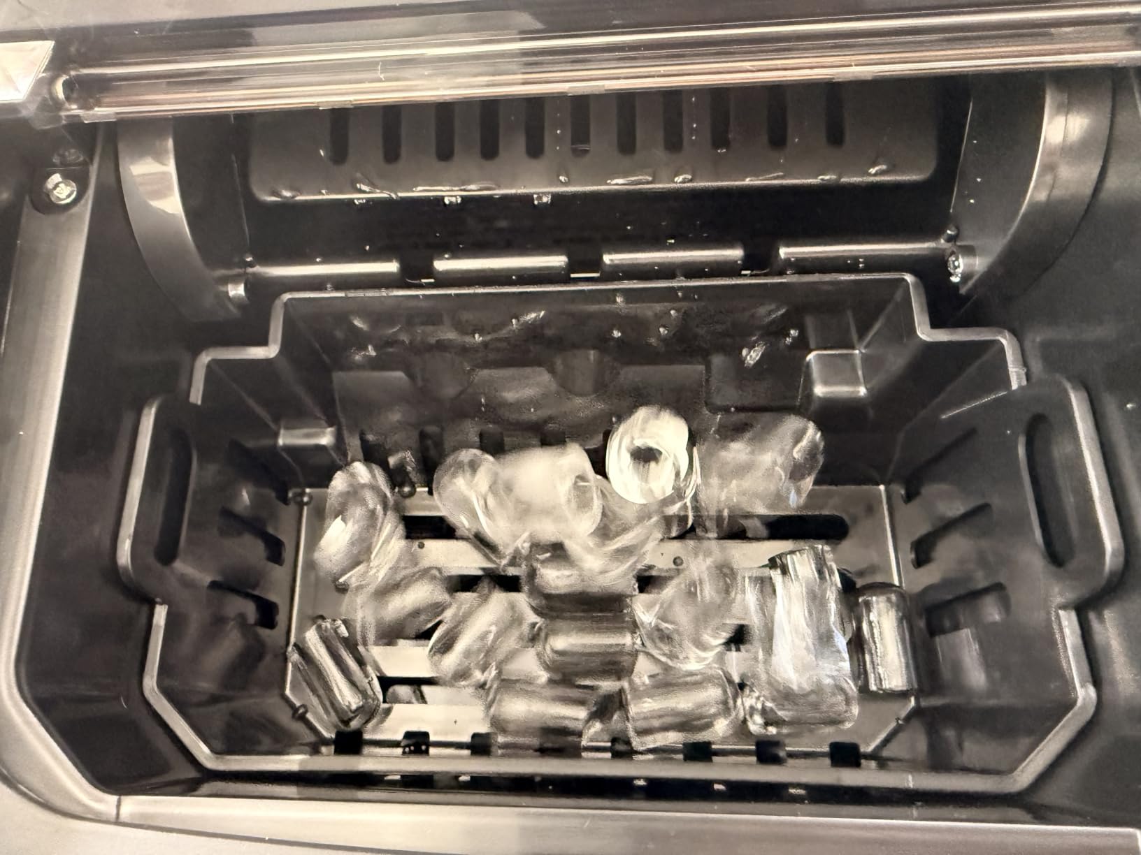 CASO Clear Ice Advanced Eiswürfelmaschine 8 kg/24h