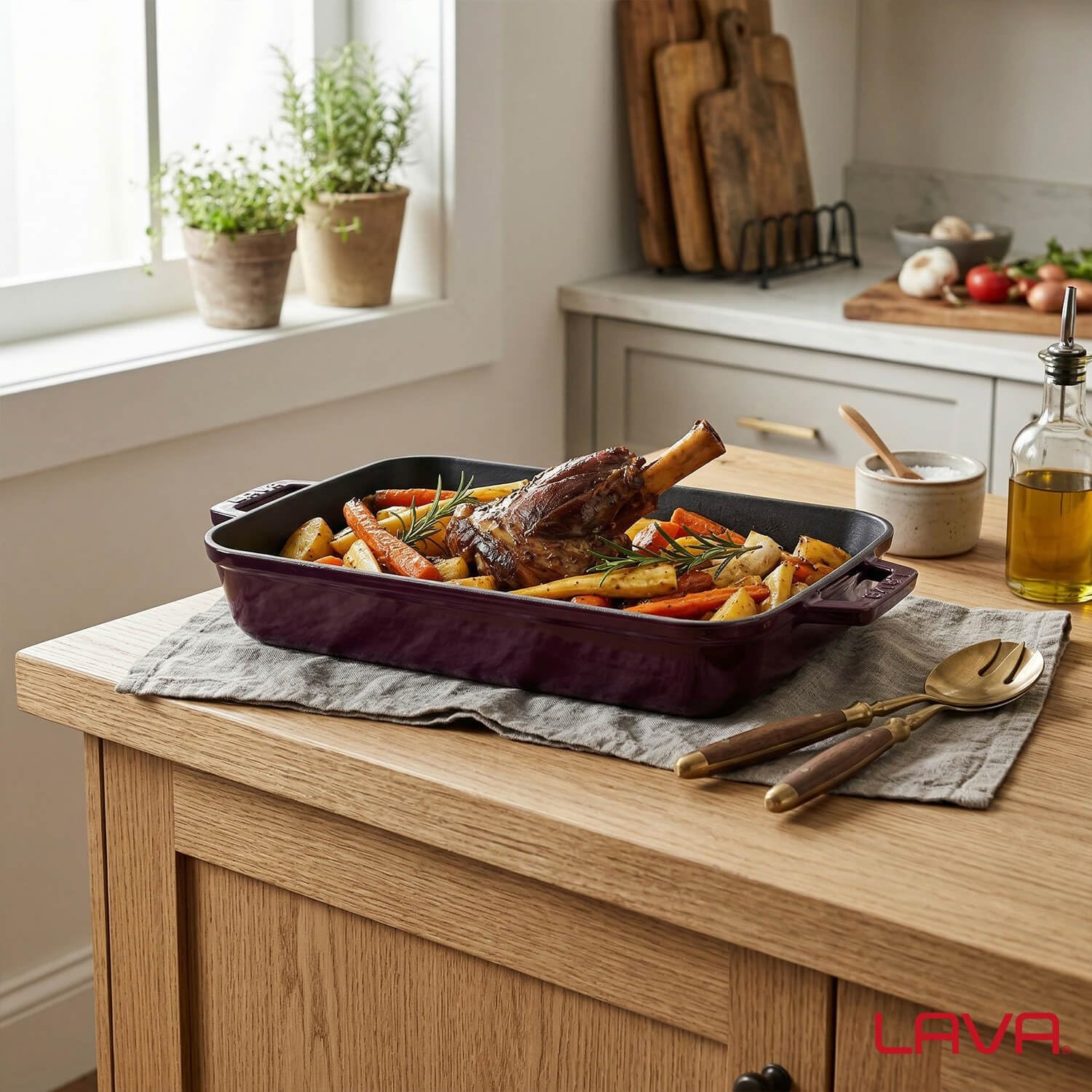 Lava Signature Series Bräter 26x40 Lila Gusseisen Auflaufform Induktion