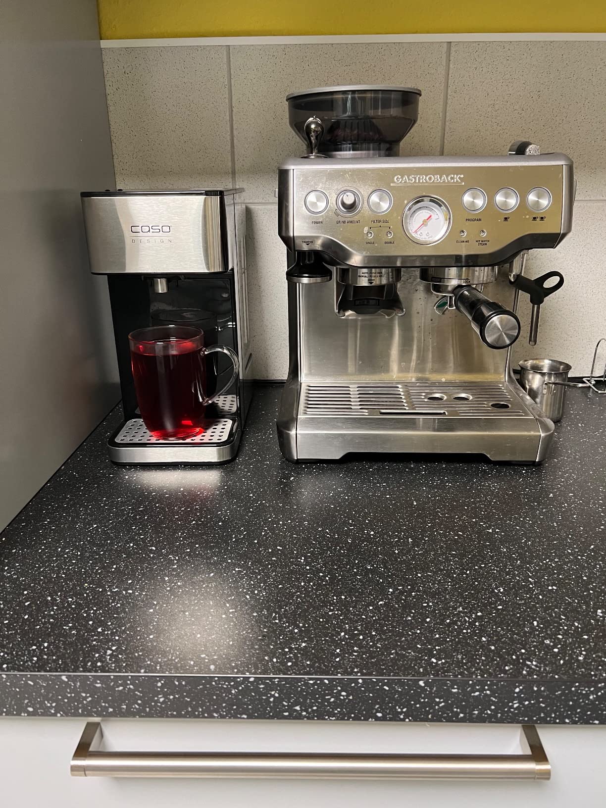 Caso Beverage HW 600 Heißwasserspender 2,7L Edelstahl 2600W