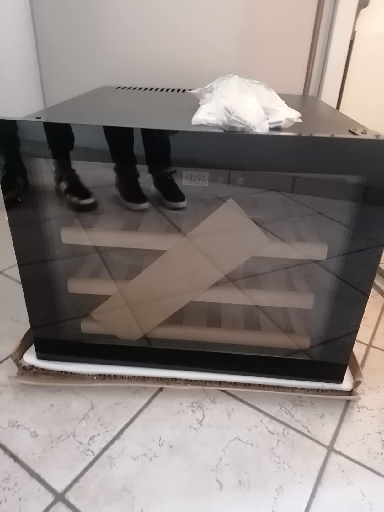 CASO WineSafe 18 EB Einbauweinkühlschrank 18 Flaschen