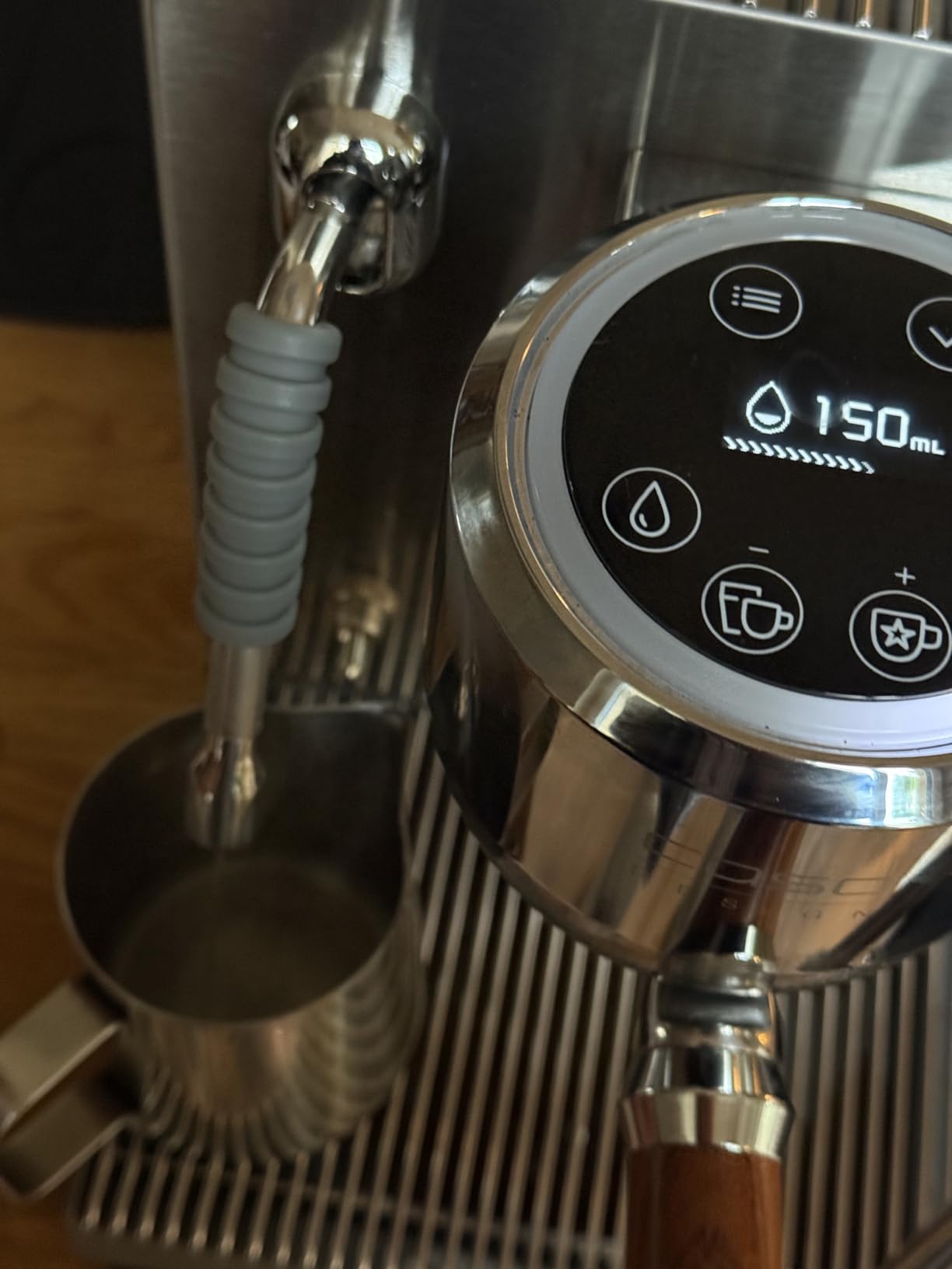 Caso EspressoGourmet Advanced Siebträgermaschine 19 bar 2 L